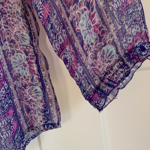 {American Eagle Outfitters} sheer blouse - Picture 3 of 4